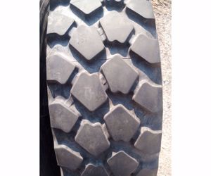  10.5 R20 - 275 80 R20 Michelin xzl unimog gumik 10,5 r20 10,5 r 20 275 80 r20 275 80r20 - kép 2