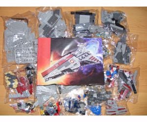 Lego komp. Star Wars 8039 Venator osztályú Köztársasági Harci Cirkáló 1218db ÚJ - kép 5