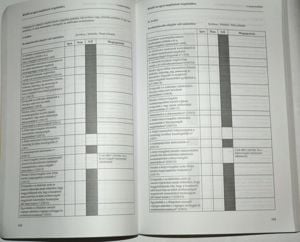 Könyvvizsgálói szakmai továbbképzés 2001 2002 /könyv /K32b/ - kép 2