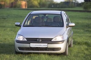 https://plusautorent.hu/ bérlés Opel Corsa bérautó 8500 Huf/Day