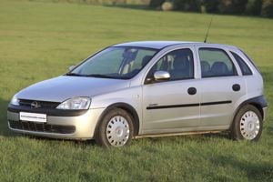 https://plusautorent.hu/ bérlés Opel Corsa bérautó 8500 Huf/Day - kép 2