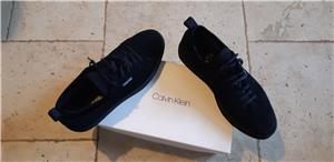 Új Calvin Klein Sneakers 45 bőr cipő.Eladó vagy csere! - kép 2