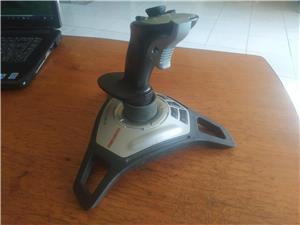 joystick Logitech Freedom 2.4 Cordless RF2,4 - kép 3