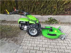 13 Le-s Castoro Super Mower fűnyíró kivitelű egytengelyes traktor