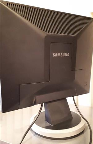 Samsung Syncmaster 940N - kép 3