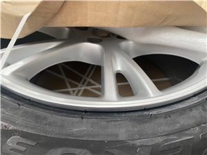 Tesla Model Y 19 gyári téli kerék Pirelli Sottozero 255/45 R19 XL eladó - kép 5