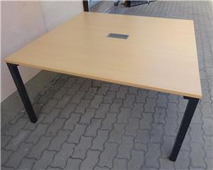 Steelcase tárgyalóasztal 140x140 cm, Steelcase asztal használt irodabútor - kép 5