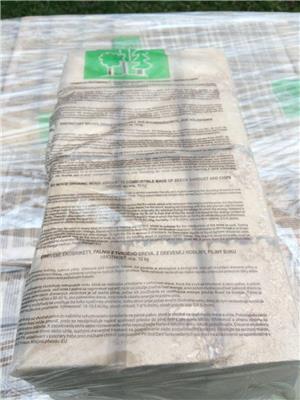 Fabrikett keményfából RUF tégla formájú 100 % bükk fűrészporból préselve, 10 kg-os zsákokban - kép 8