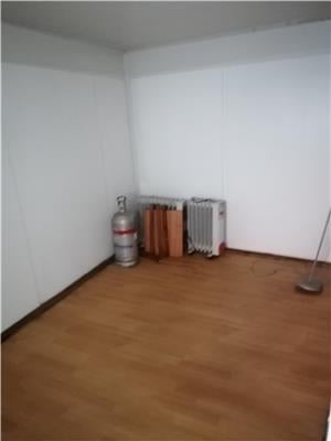 Üzlethelység ,apartmanrésszel eladó - kép 3