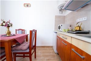 Tiszaújváros közelében 11személyes apartmanház kiadó!  - kép 3