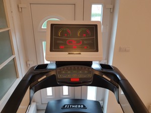 ÚJ! Edzőtermi kategóriás, AC motoros, 200kg teherbírású profi futópad, futógép! - kép 3