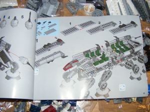 Lego komp. Star Wars 10195 at-ot lépegető szállító Republic Dropship 1760db Lepin új - kép 9