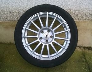 Eladó 4db 18-as 5x114.3-as alufelni 245/45r18 Uniroyal nyári gumival - kép 2