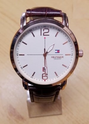 Tommy Hilfiger 4434 Watch Aranyozott tokban, krokodil mintás varrott bőr szíjjal - kép 3