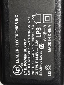 Leader DC adapter 15V / 1,2A működő - kép 2