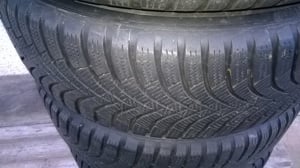 Eladó 4db 15-ös 5x114.3-as lemezfelni 195/65R15 Hankook téli gumival - kép 3