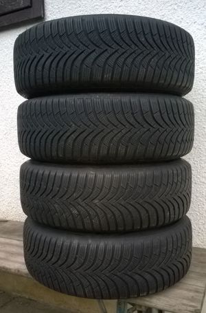 Eladó 4db 15-ös 5x114.3-as lemezfelni 195/65R15 Hankook téli gumival - kép 2