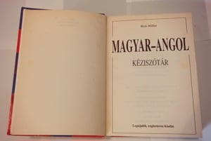 Magyar-Angol kéziszótár (Regiszteres kiadás!) - kép 3