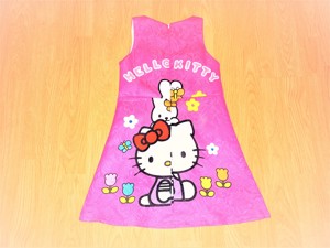 116 /122 újszerű cuki nagy Hello Kitty mintás pink ruha ruci    - kép 8