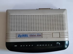 Retro Zyxel Omni.Net Plus ISDN modem gyűjtőknek