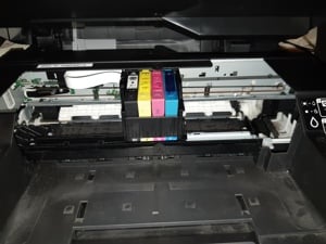 Epson XP-245 Wi-Fi multifunkciós nyomtató - kép 2