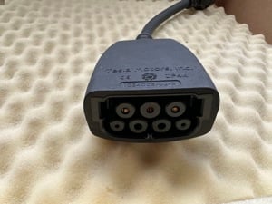 Tesla UMC 1 töltőhöz való 230V adapter Tesla UMC 1 schuko adapter - kép 4