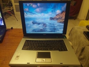 Acer Travelmate 2310 laptop - kép 3