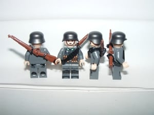 Lego 2. Világháborús GER Német Wehrmacht katonák 10db figura katona fegyver ÚJ - kép 5