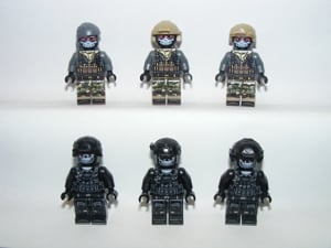 Lego SWAT Kommandós+ terrorista figurák katona Brickarms fegyver 6db ÚJ - kép 4