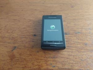 Sony Ericsson E15i telefon (telenor) - kép 8