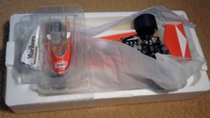 Minichamps Forma-1 McLaren-Ford M23 Mass 1976 1:18 modell   makett - kép 2