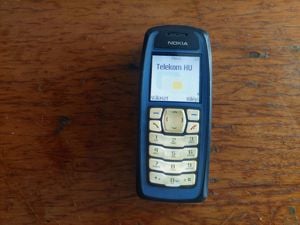 Nokia 3100 telefon - kép 2