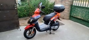 Honda SZX50X robogó - kép 3