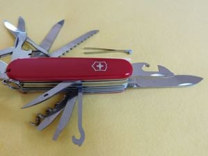 Victorinox Handyman piros 1.3773, 24 funkciós svájci zsebkés, új, nem használt eladó - kép 16