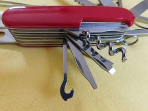 Victorinox Handyman piros 1.3773, 24 funkciós svájci zsebkés, új, nem használt eladó - kép 13