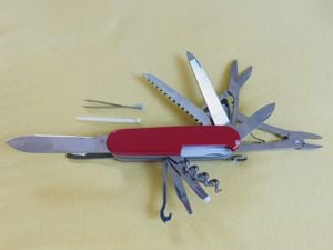 Victorinox Handyman piros 1.3773, 24 funkciós svájci zsebkés, új, nem használt eladó - kép 12