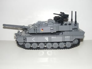 Lego Swat Modern Hadviselés Német Leopard 2A71 tank 900db + 4 katona ÚJ - kép 4