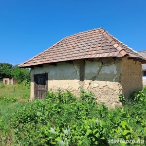 Pilis zártkerti részén a Haleszi dűlőben 1911 m2-es telek, 10 m2-es felújítandó épülettel - kép 2