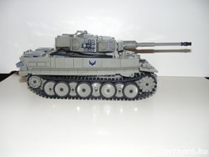 Lego 2. világháborús német Panzer VI Tiger Tigris tank 1776db +5 katona ÚJ - kép 5