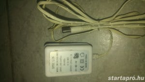 Spec Lin adapter DC 12V 1,5A jól működő