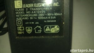 Leader AC adapter 9V / 500mA működő