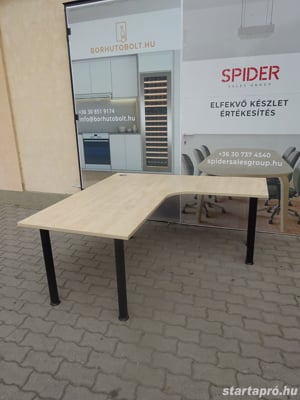 Steelcase sarokasztal 160x160 cm - minőségi használt irodabútor - kép 5