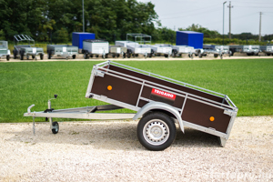 Új SEBAL D200 750 kg-os utánfutó 4 év műszakival, forgalomba helyezve bruttó 538.000,- Ft