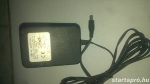 ENG AC adapter 15V 800mA működő