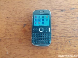 Nokia Asha 302 telefon duálsim - kép 2