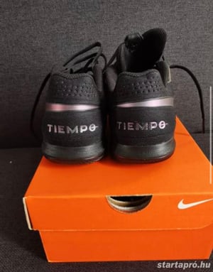 Nike Tiempo Legend 8 Academy IC Fekete cipő. - kép 3