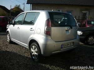 Daihatsu sirion 1.0 akció! vevő nevére átírva  - kép 4