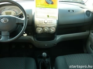 Daihatsu sirion 1.0 akció! vevő nevére átírva  - kép 5