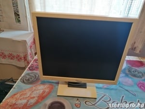  Fujitsu siemens  A17   3A tft monitor  