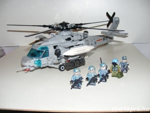 Lego SWAT Modern hadviselés Z-20 Harci támadó Helikopter 940db ÚJ - kép 3